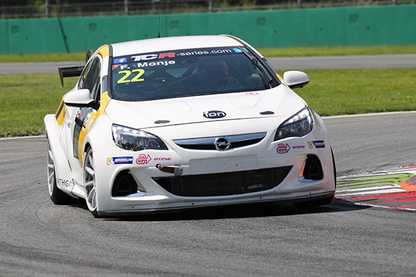Practice 2 – Monje’s Opel closes the gap