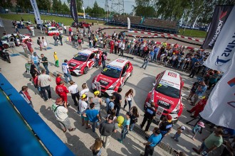 TCR cars dominate Russian Circuit Racing Series