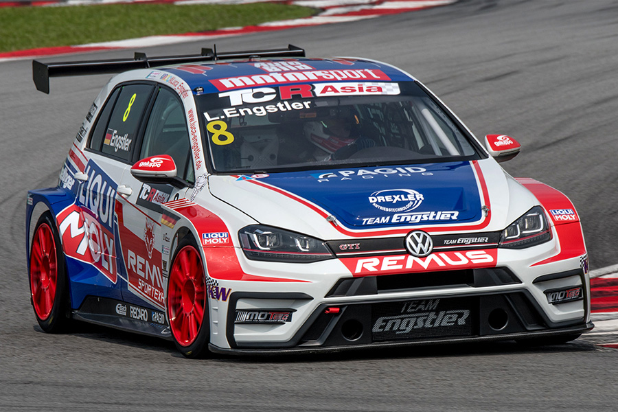 A Liqui Moly Team Engstler 1-2-3 in Sepang Qualifying