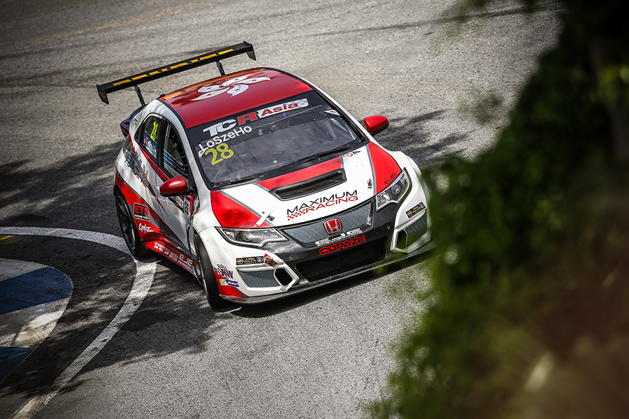 Lo Sze Ho takes maiden TCR Asia win in style