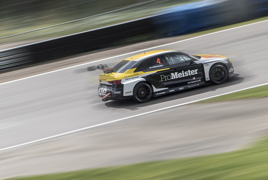 Wernersson wins eventful Race 2 at Knutstorp