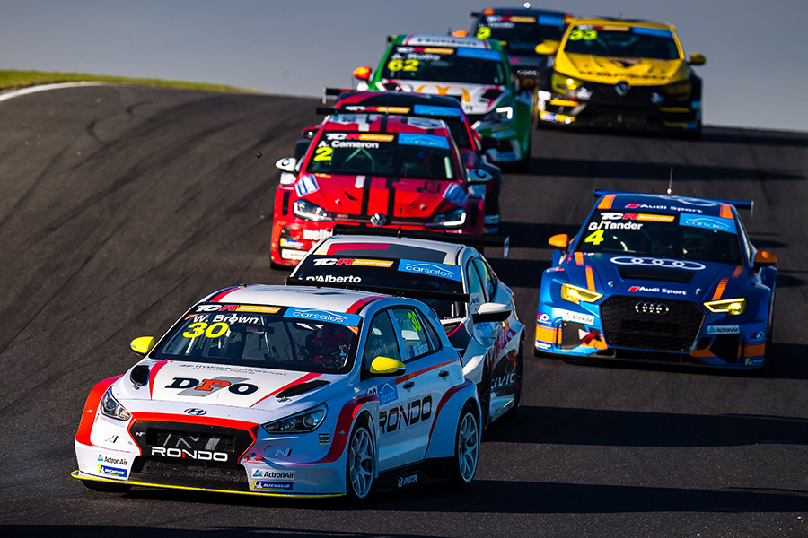 TCR Australia’s field goes up to 19 cars at the Bend