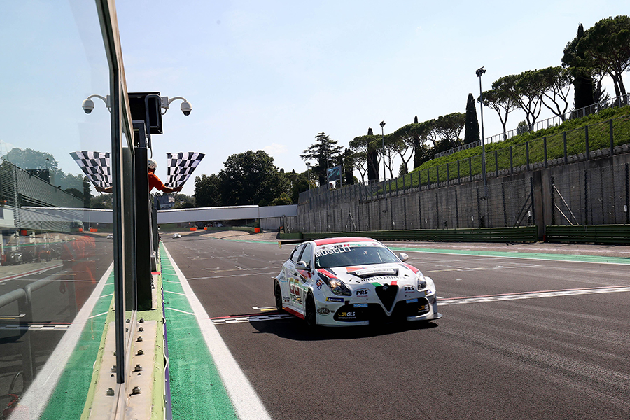 First win of the season for Mugelli at Vallelunga