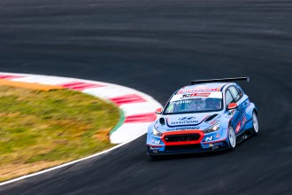 Another win for Luca Engstler in TCR China Race 1
