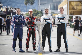 A four-way fight for the WTCR title at Sepang