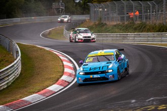Yann Ehrlacher extends points lead at the Nürburgring