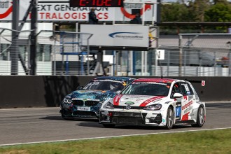 Four seconds split the first two cars in the 12H Hockenheim