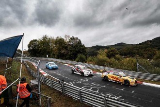 The WTCR battle commences on the Nordschleife
