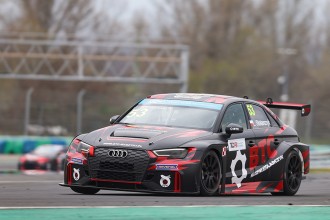Łukasz Stolarczyk joins TCR Europe at the Nürburgring