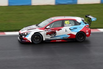 Alistair Camp and Pro Alloys Racing step up to TCR UK