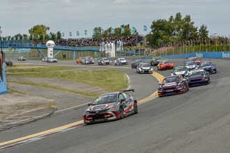More than six hours of live streaming this weekend on TCR TV!
