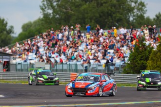 A perfect weekend at home for Homola in TCR Eastern Europe