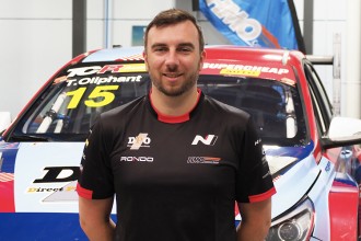 Tom Oliphant to drive for HMO Customer Racing in TCR Australia