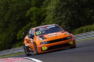 Viktor Andersson joins Pro Alloys Racing for TCR UK debut