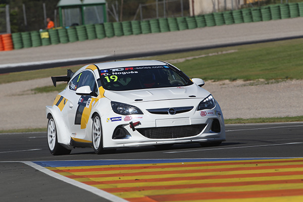 Campos Racing Opel cars in steep progress curve