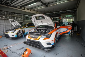 Roadstar Racing unveils line-up for TCR Asia