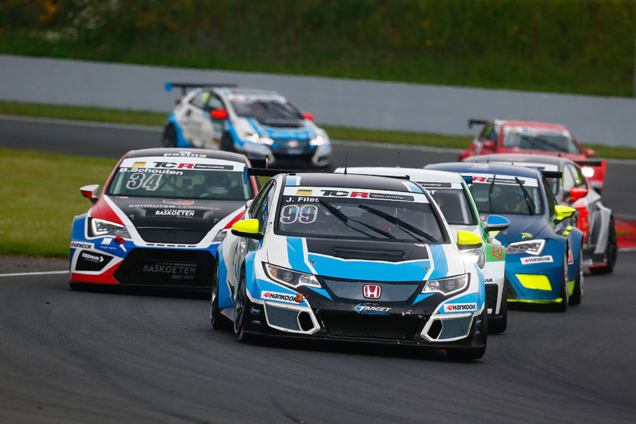 TCR weekend live from Austria and Russia