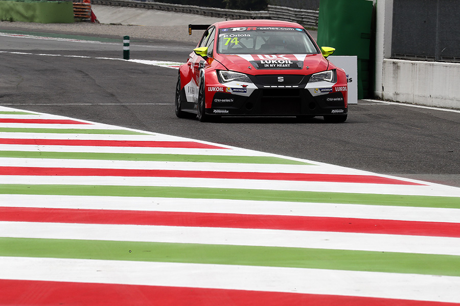 Practice 1 – Oriola and Nash strike back for SEAT