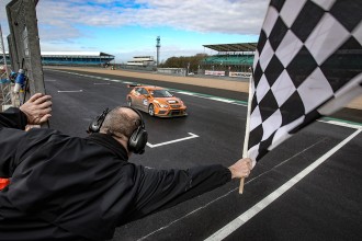 SEAT cars fill the podium at Silverstone