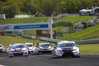 Petr Fulín takes victory in his home race