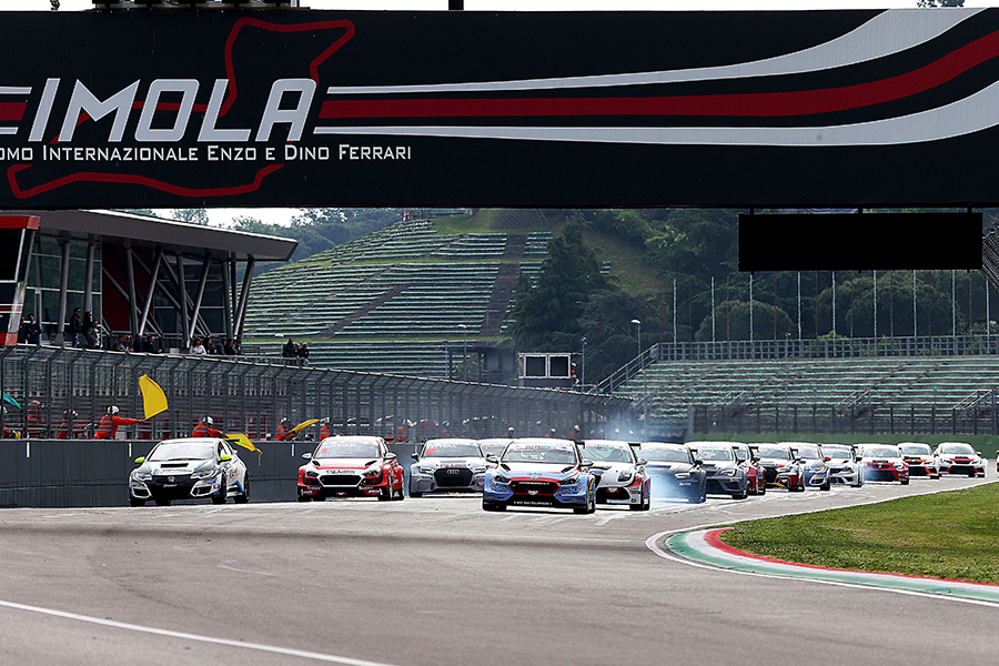 TCR Italy returns to Imola for Rounds 9 and 10