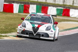 Kevin Ceccon claims pole for Race 3 at Suzuka