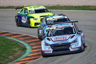 Hesse and Coicaud with Hyundai Team Engstler