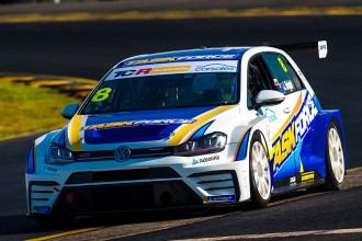 Bright makes history as first TCR Australia race winner