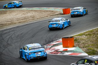 The Lynk&Co cars dominate WTCR Qualifying 1