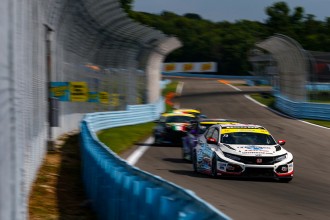 Matt Pombo recovers after a crash to claim TCR win