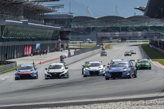 Engstler wins two at Sepang and retains TCR Malaysia title