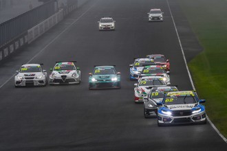Twin Ring Motegi hosts TCR Japan’s second event
