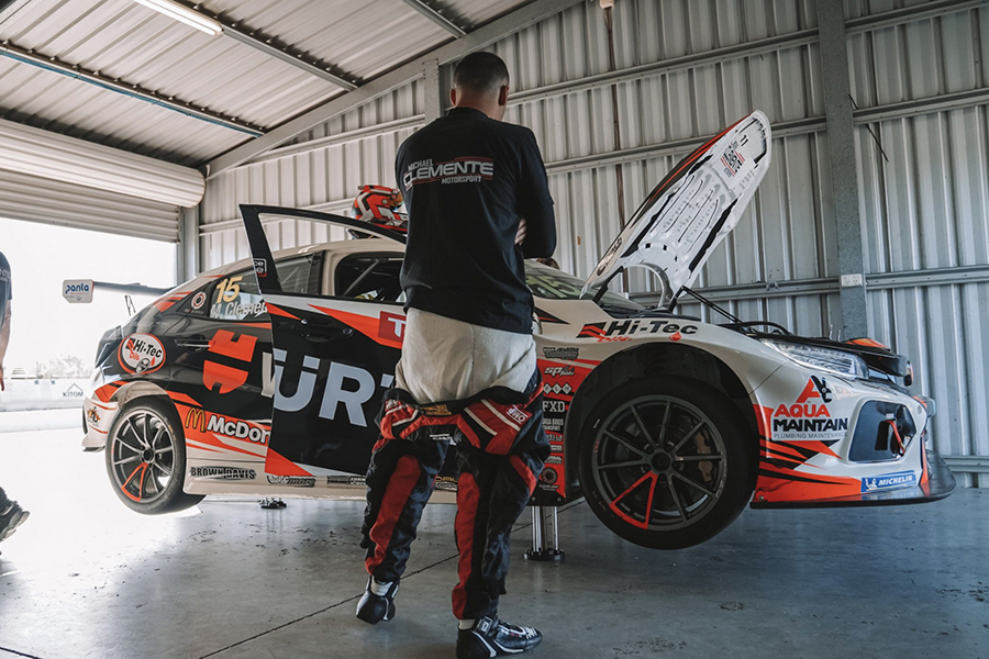Michael Clemente learns from WTCR and TCR Europe