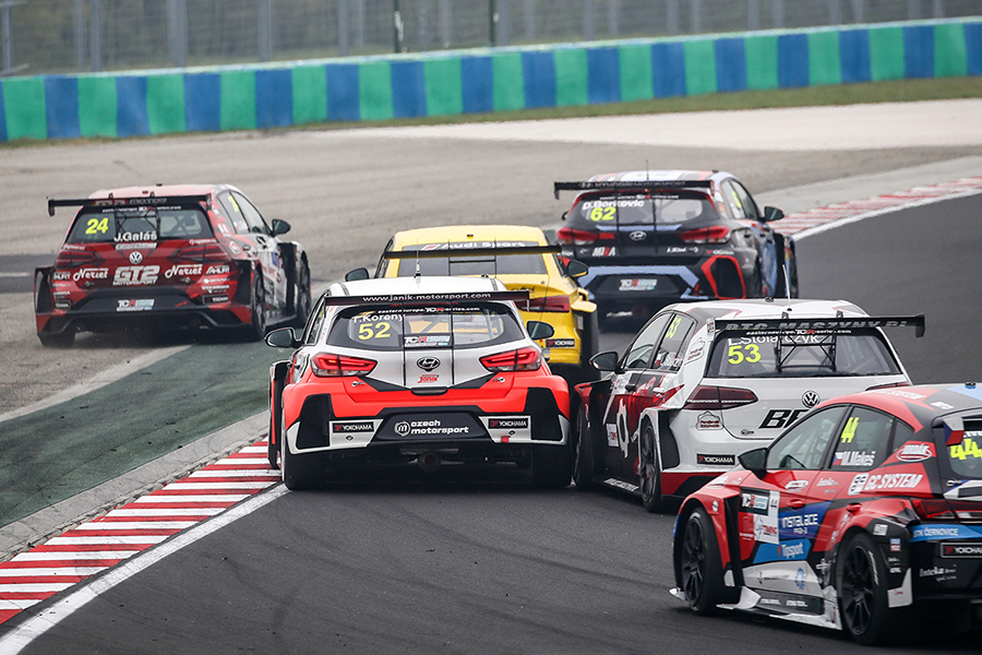 15 cars to open the TCR Eastern Europe season in Hungary