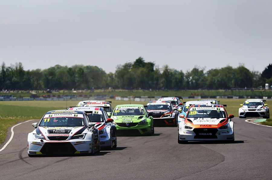 Three races for TCR UK at Brands Hatch's Indy circuit