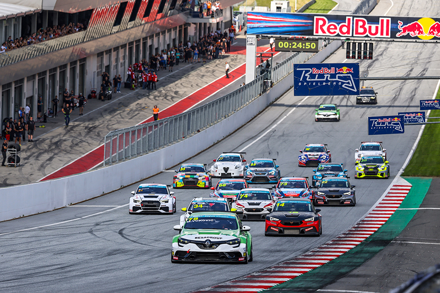 The TCR Eastern Europe series moves to Poland
