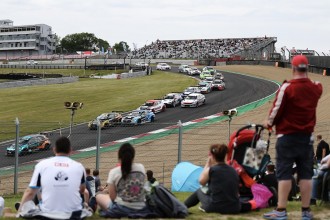 All in one day for TCR UK at Oulton Park