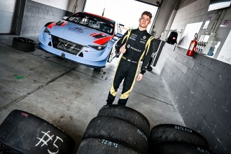 Losonczy with Aggressive Team Italia in TCR Eastern Europe