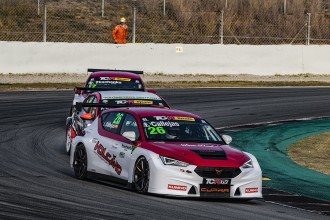 Cajellas secures TCR Spain title with hat trick in Barcelona