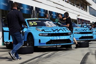 Ma and Björk with Lynk & Co Cyan Racing in TCR World Tour