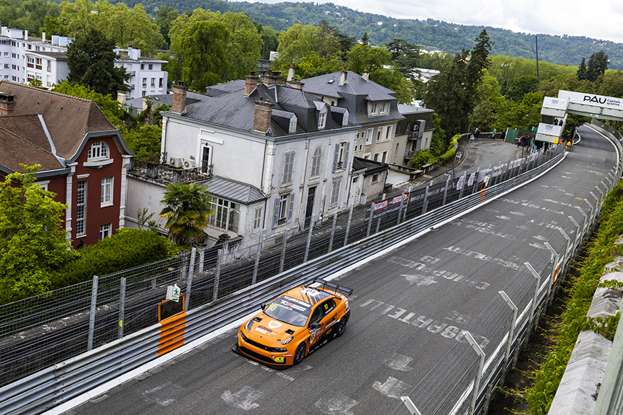 Andersson takes maiden TCR Europe pole at Pau