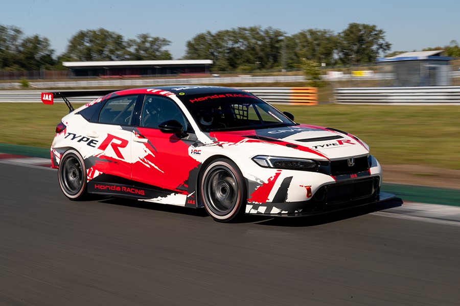 GOAT Racing in the KUMHO FIA TCR World Tour with Honda Civic cars